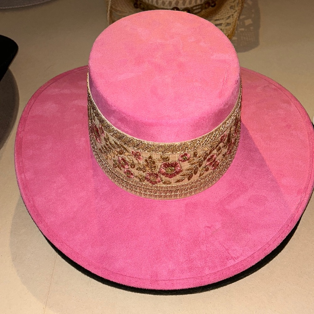 Hats N’ Roses Cowboy Hat